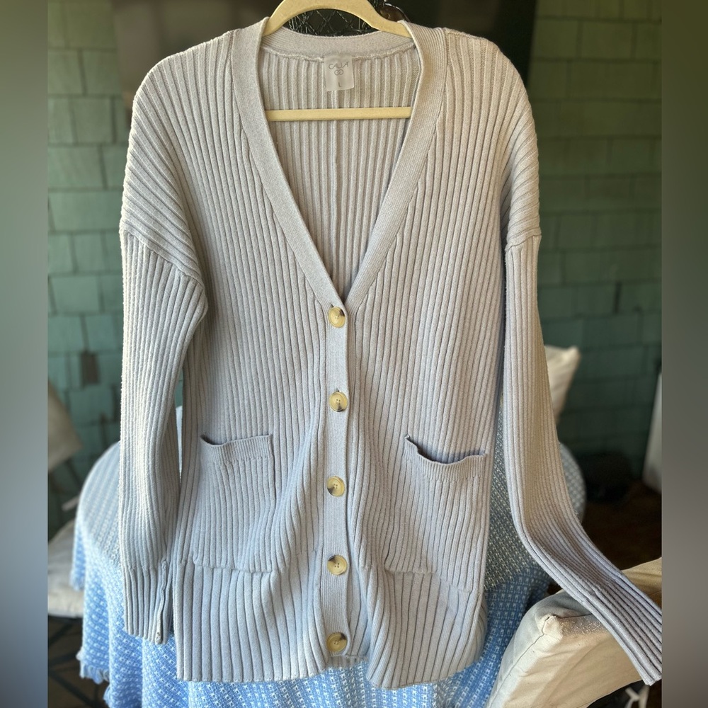 Womens oversized Soft Gray ribbed V neck long cardigan w/ tortoise buttons Sz L
